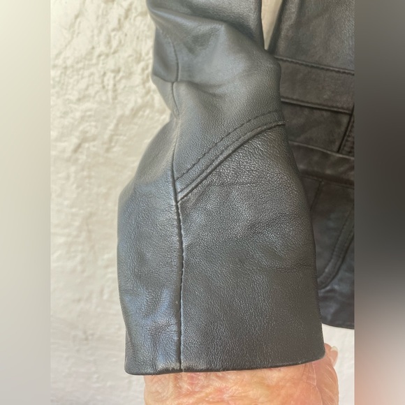 Vintage Cambridge DryGoods black, 100% leather blazer style jacket; size S - Picture 5 of 7